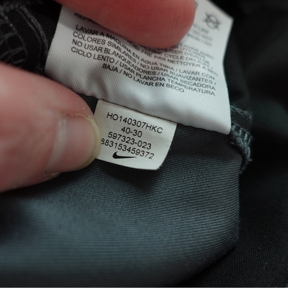 Nike Golf Dri-Fit Flat Front Tech Pants Sz 40 Gray Athleisure Performance - Picture 15 of 15